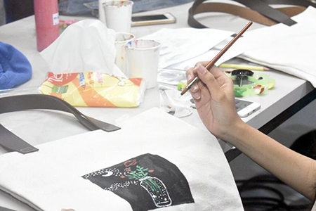 Tuangkan Kreasimu, Selamatkan Bumimu di Taman Karya 2019