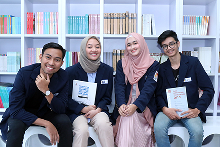 Di kala Pandemi, BAZNAS Berikan Beasiswa Kepada 15 Mahasiswa UAI