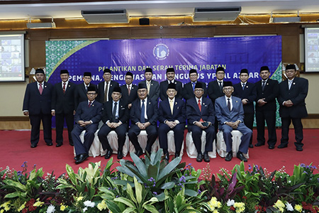 PELANTIKAN PENGURUS YPI AL AZHAR PERIODE 18, SAATNYA AL AZHARKEMBALI KEPADA KHITTAH