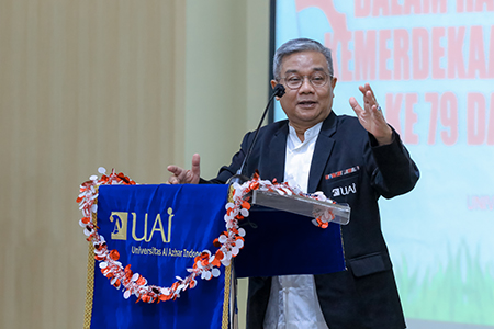 Rayakan HUT Republik Indonesia ke-79, UAI Selenggarakan Lomba Paduan Suara Antar Pegawai  