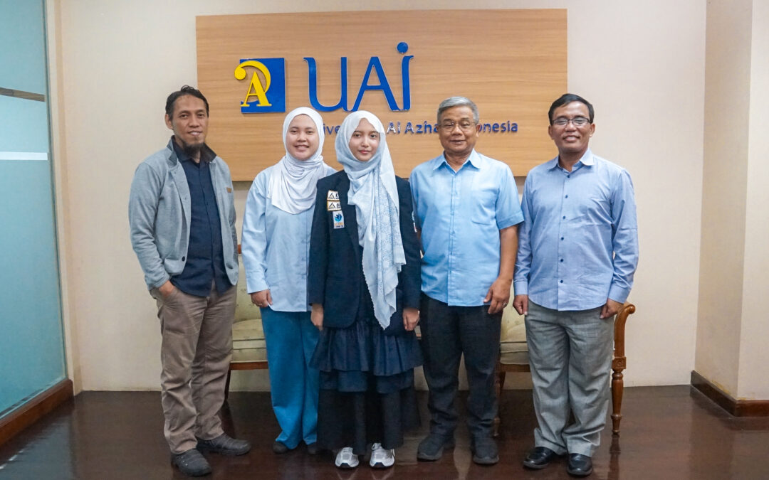 UAI Melepas Mahasiswi Prodi Informatika untuk Studi ke Latvia melalui Program ISM