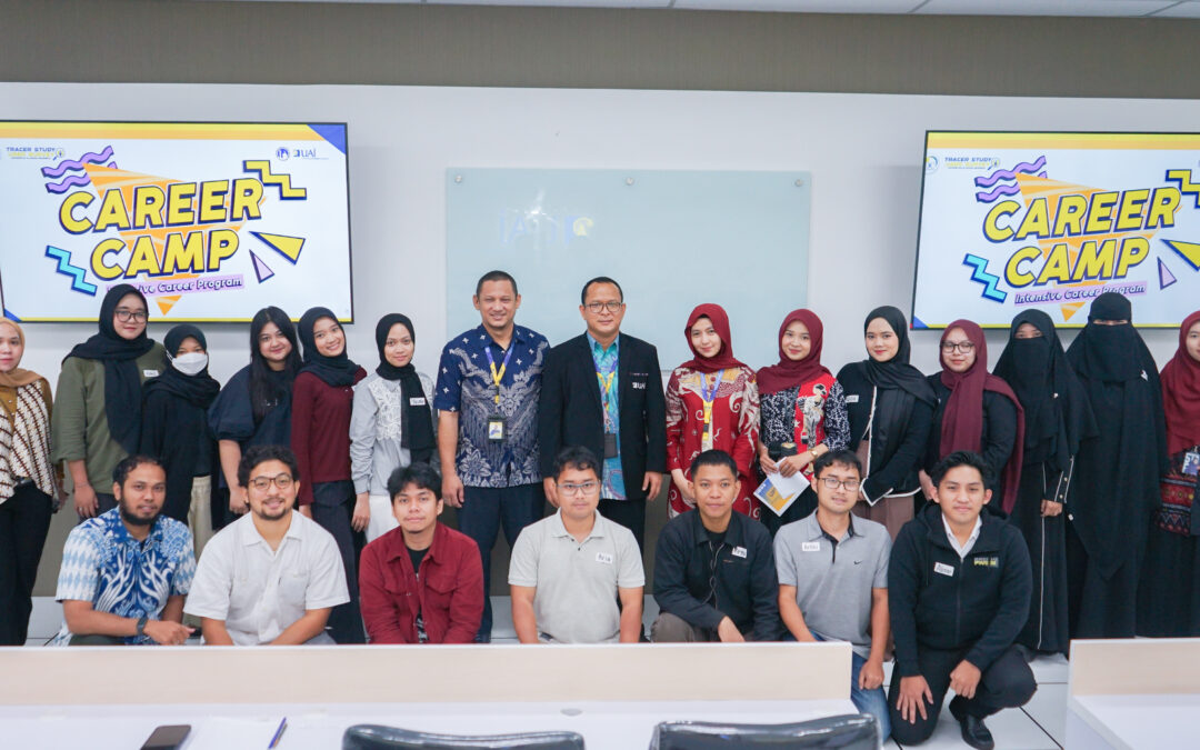 Career Camp 2025 UAI: Siapkan Mahasiswa dan Alumni Hadapi Dunia Kerja